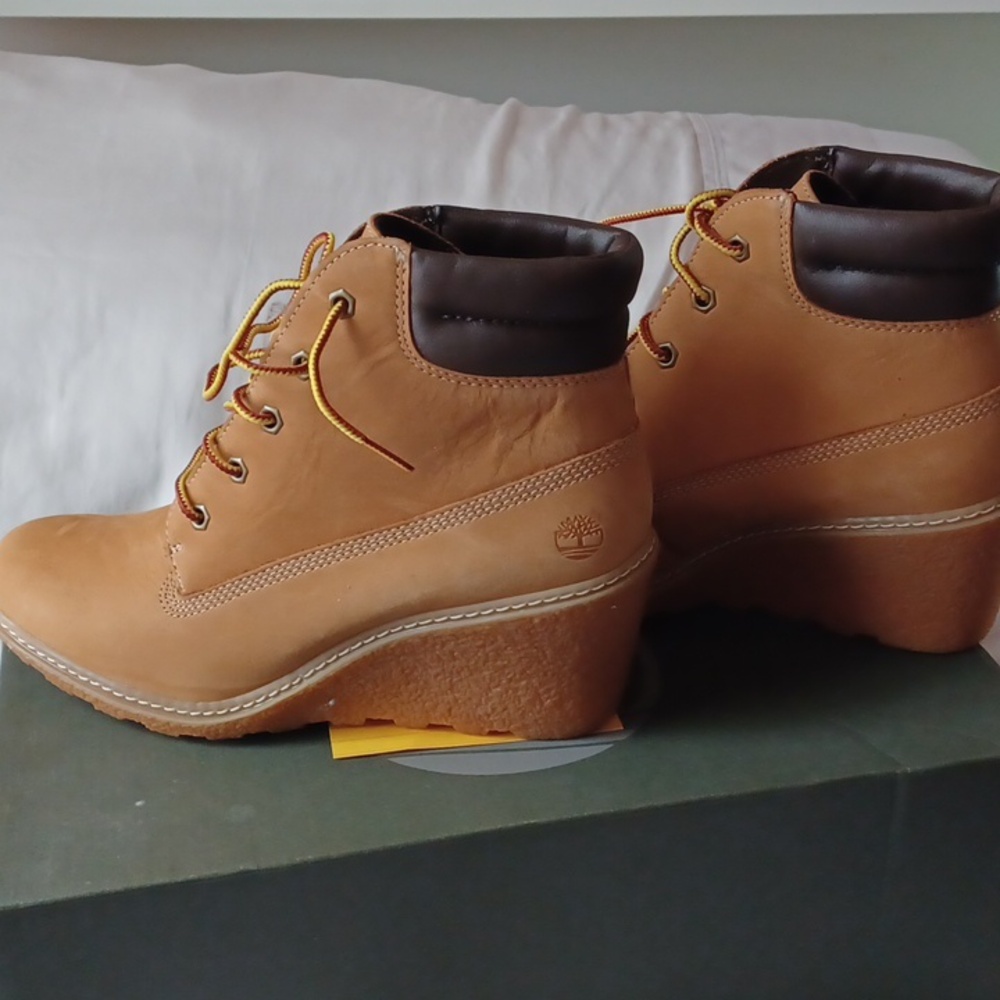 Timberland wedge heel boots